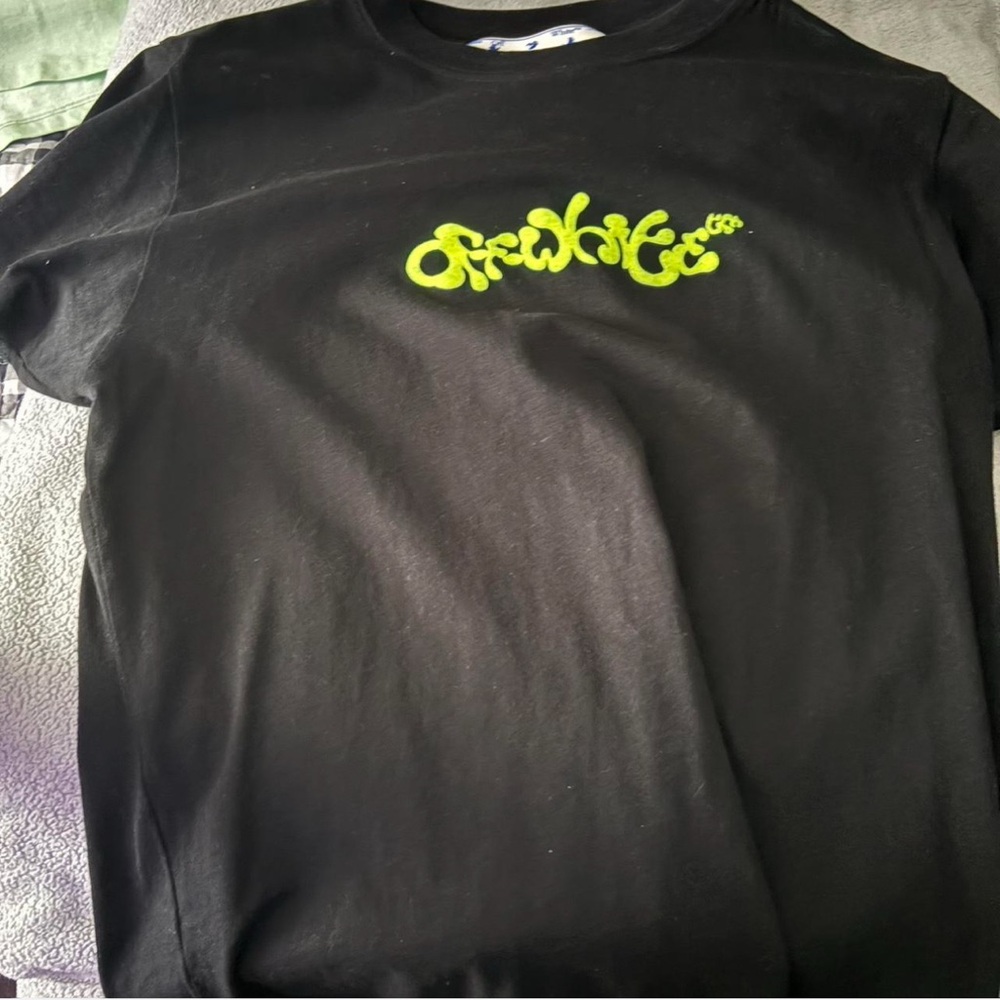 Off white T-Shirt